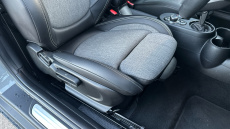 MINI Hatchback 135kW Cooper S Level 2 33kWh 3dr Auto Electric Hatchback